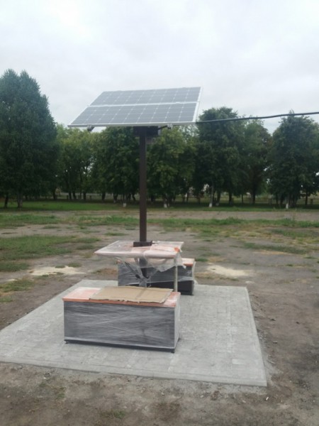 У Ліплявській громаді встановили «сонячну» альтанку