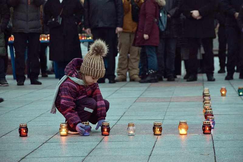 На Черкащині вшанували пам’ять жертв Голодоморів