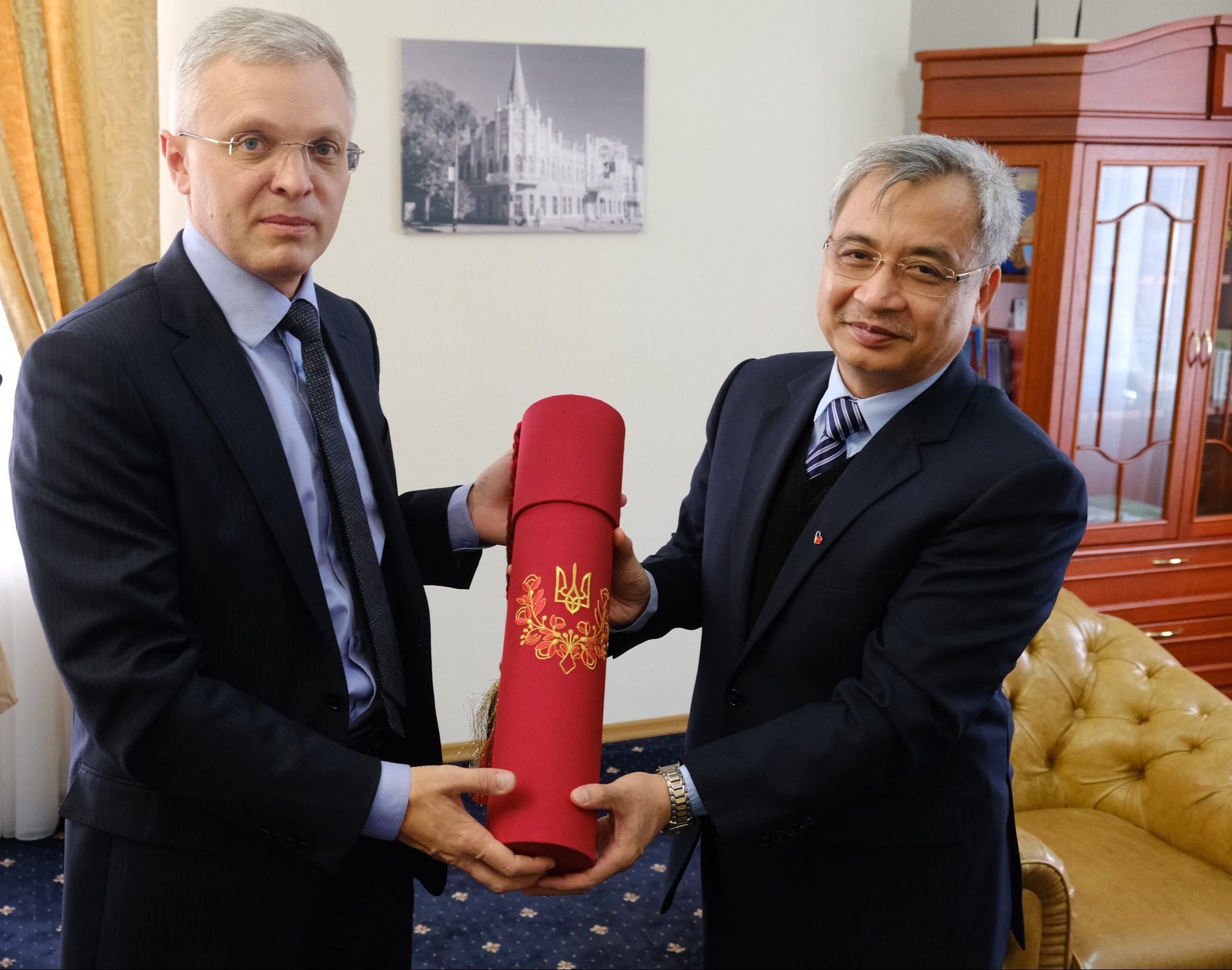 Сергій Сергійчук зустрівся із Послом Республіки В’єтнам (фото)