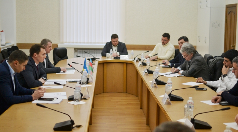 Налагодження бізнес-зв’язків із Азербайджаном обговорили в Черкаській ОДА