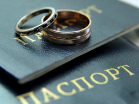 Мін‘юст спростив реєстрацію шлюбу в умовах воєнного стану