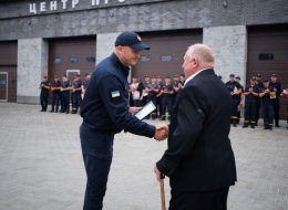 Начальник Черкаської ОВА зустрівся із рятувальниками області.