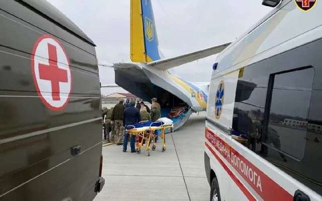 Медична евакуація: як постраждалим від війни українцям потрапити на лікування до закордонних клінік?