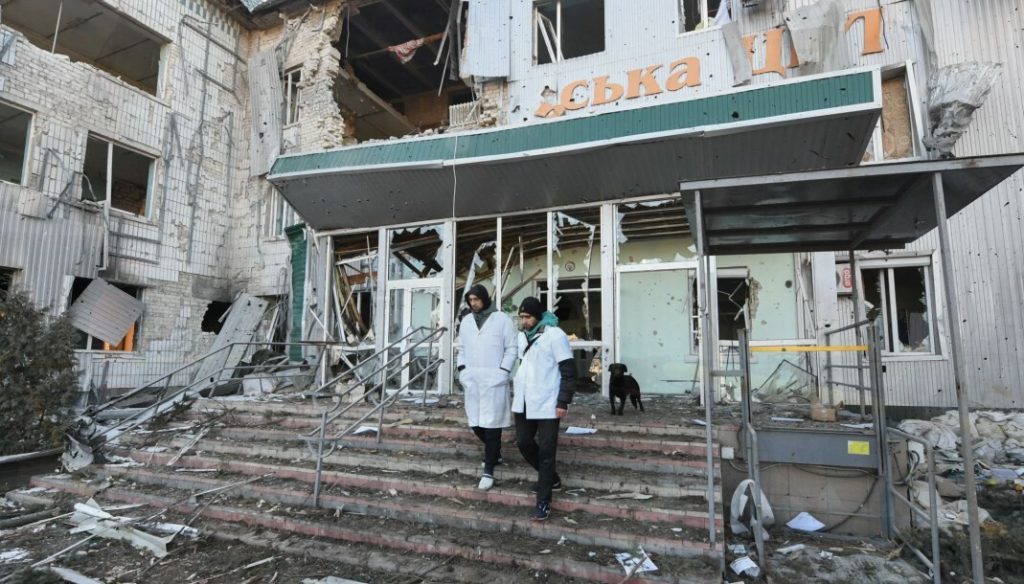 росія пошкодила 1523 об’єкти медзакладів та ще 195 зруйнувала вщент