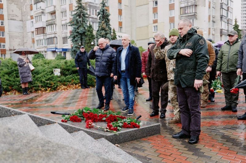 День Гідності та Свободи: черкащани вшанували подвиг борців за Україну