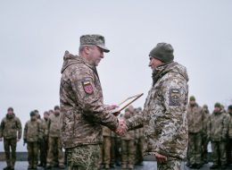 очільник області вручив державні й обласні відзнаки військовослужбовцям