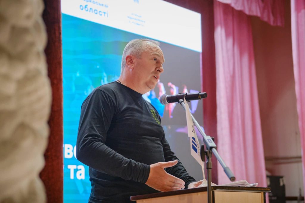 На фото - Ігор Табурець на форумі