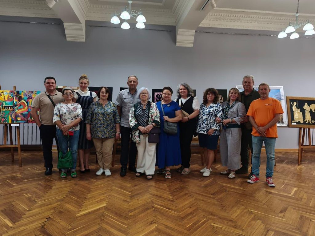 На фото - конкурсна комісія