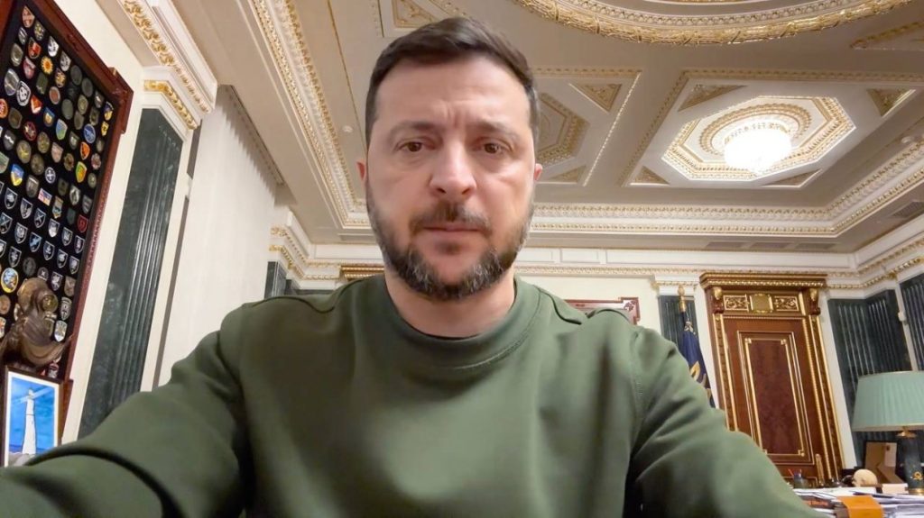 На фото - Президент України