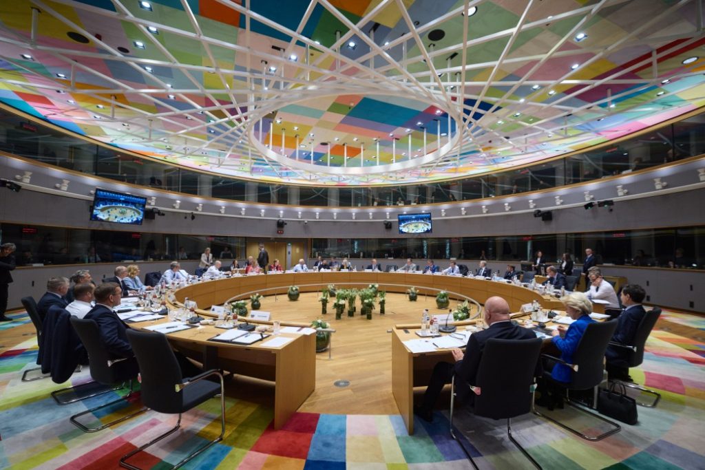 На фото - засідання Євроради