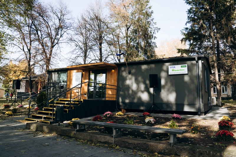 На фото - безбар’єрний реабілітаційний модуль