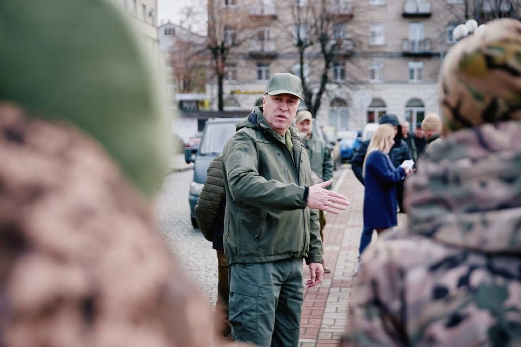 На фото - від області передали
необхідне оборонцям 