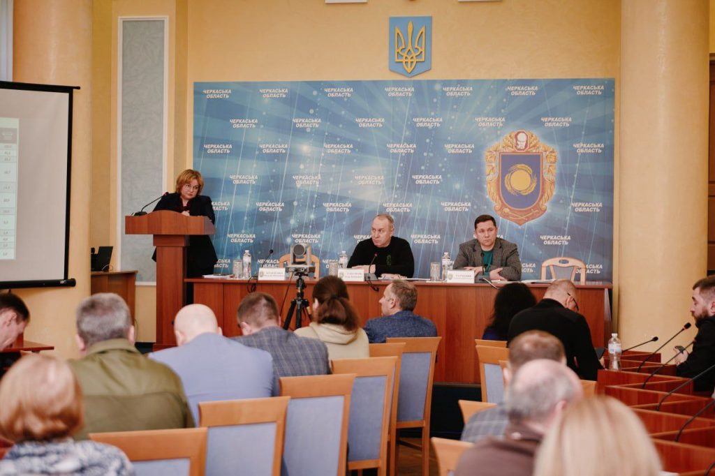 На фото - команда ОВА презентувала обласний бюджет-2026