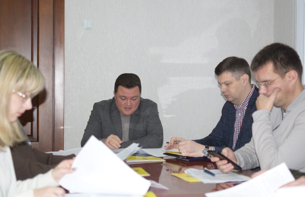 На фото - в області відзначили обдарованих дітей стипендіями