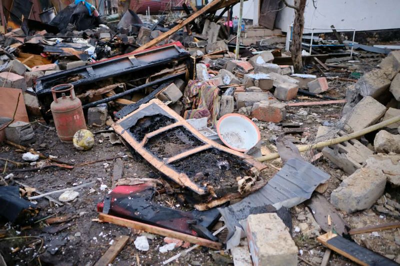 На фото - наслідки ворожої атаки на Черкаси