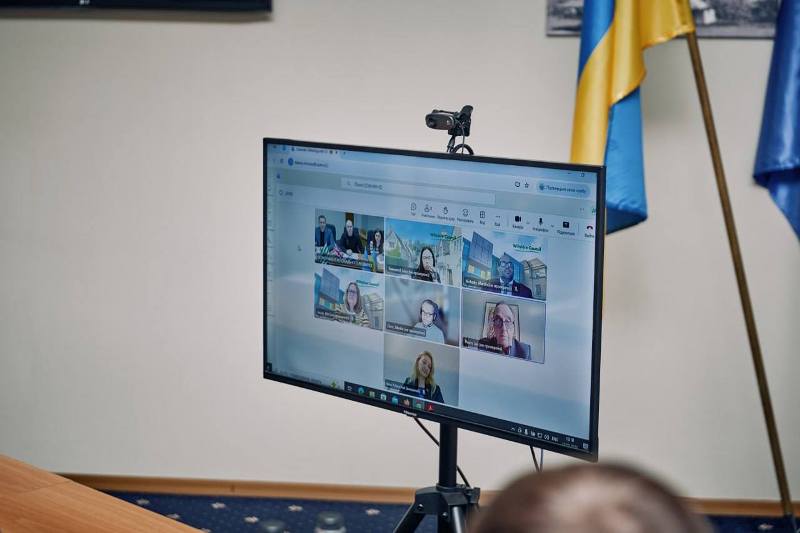 На фото - Черкащина налагоджує партнерську співпрацю