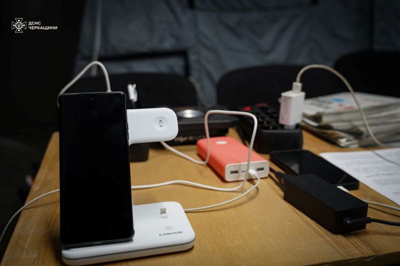 На фото - на Черкащині задіяли частину пунктів незламності 