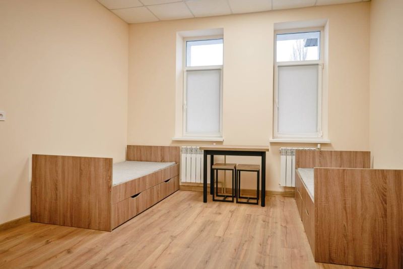 На фото - кімната у відремонтованому будинку