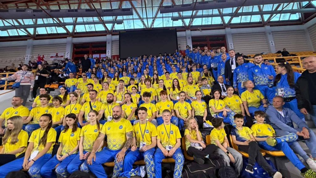 На фото -  Спортсмени Черкащини – серед лідерів чемпіонату Європи з таеквондо ІТФ