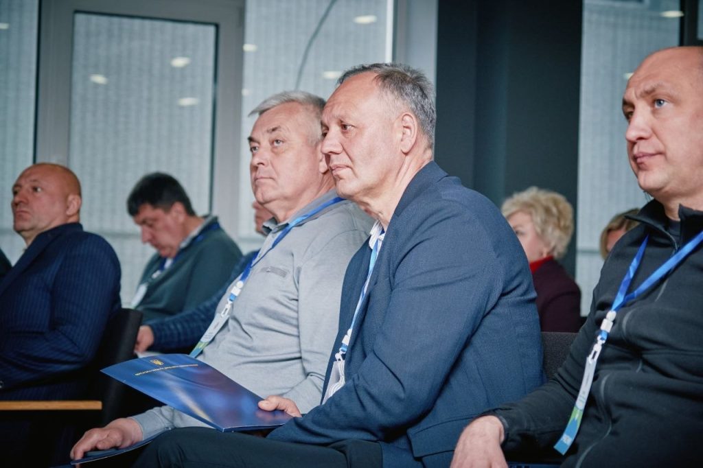 На фото – обласне засідання Конгресу місцевих та регіональних влад