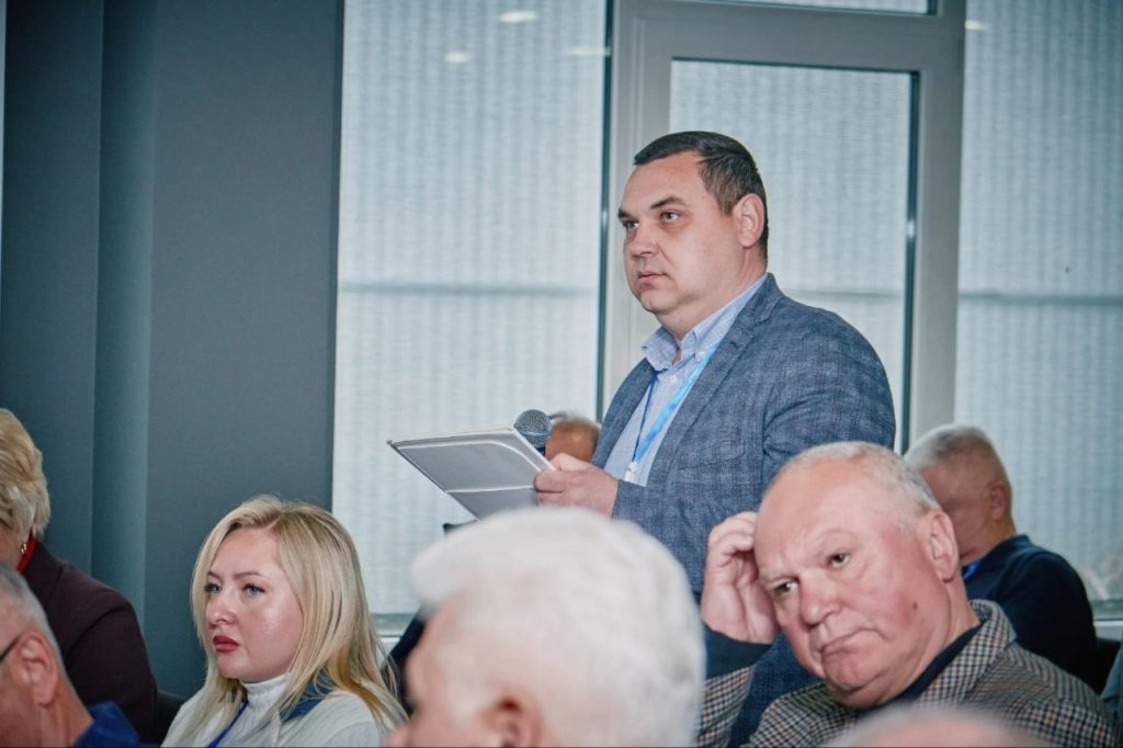 На фото – обласне засідання Конгресу місцевих та регіональних влад