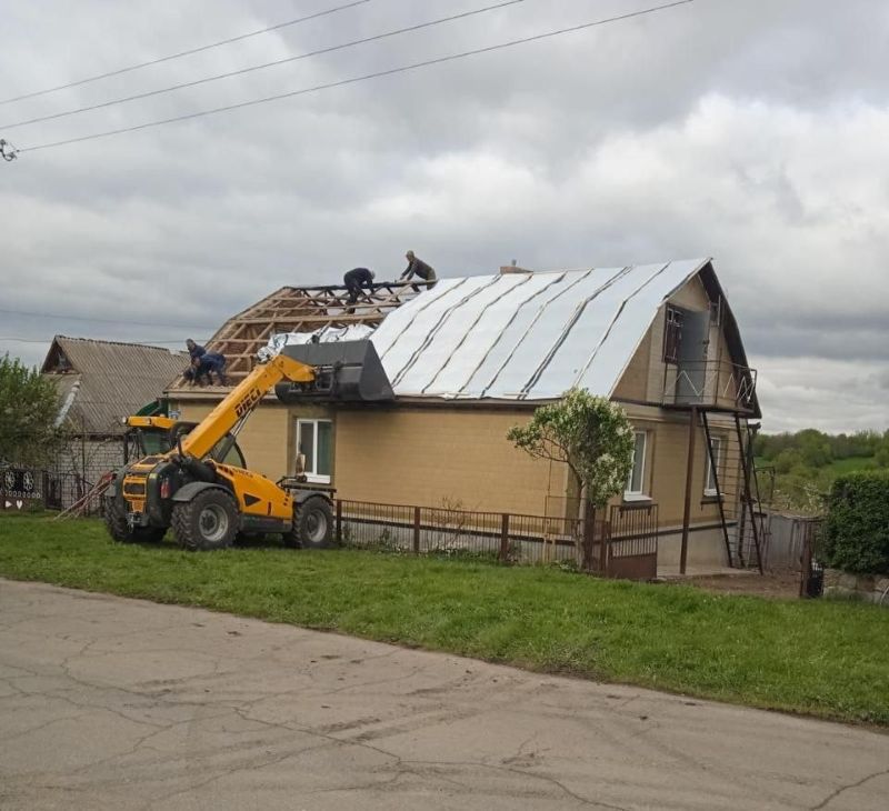 На фото - Ігор Табурець про ліквідацію наслідків ворожої атаки на Черкащині
