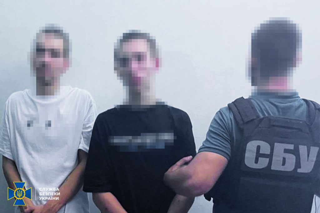 На фото - 15 років ув'язнення отримали 2 агенти рф, які вчиняли підпали на Черкащині