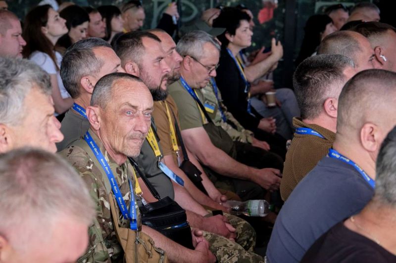 На фото - «Бійці Духу»: в обласному центрі відбувся ветеранський форум
