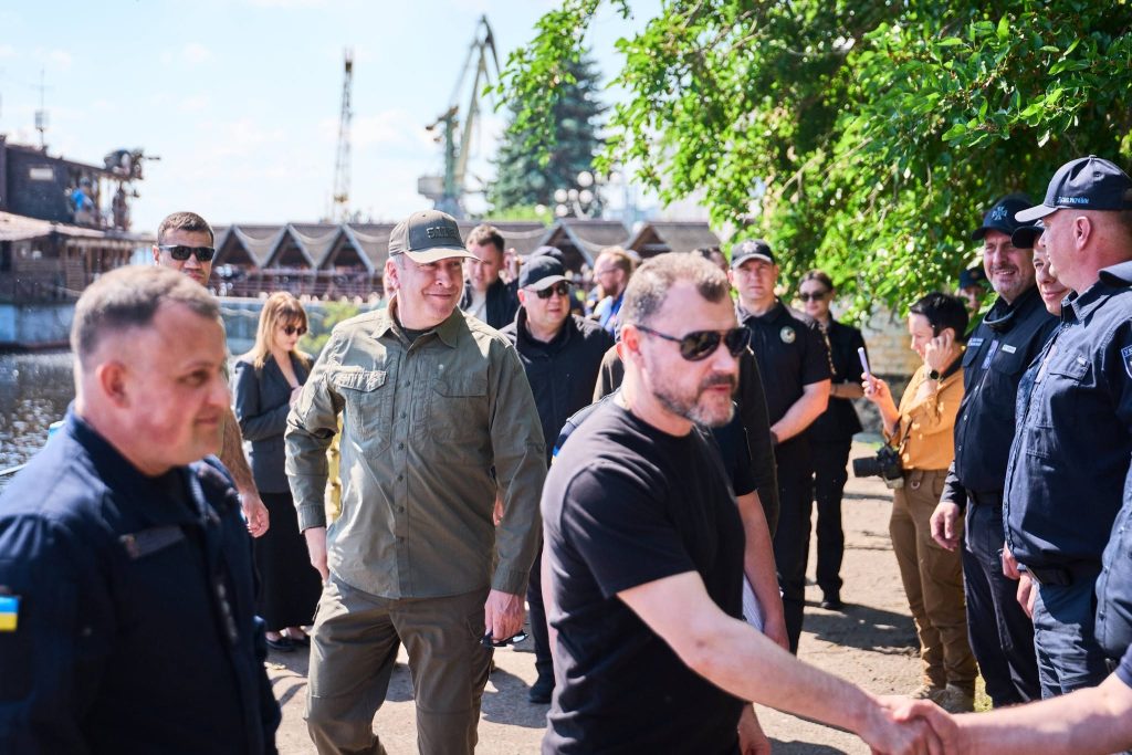 На фото - на Черкащині пройшли масштабні відпрацювання сил і засобів порятунку людей