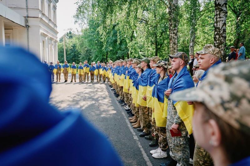 На фото - Відмінник захисту України: на Черкащині вручили почесні відзнаки