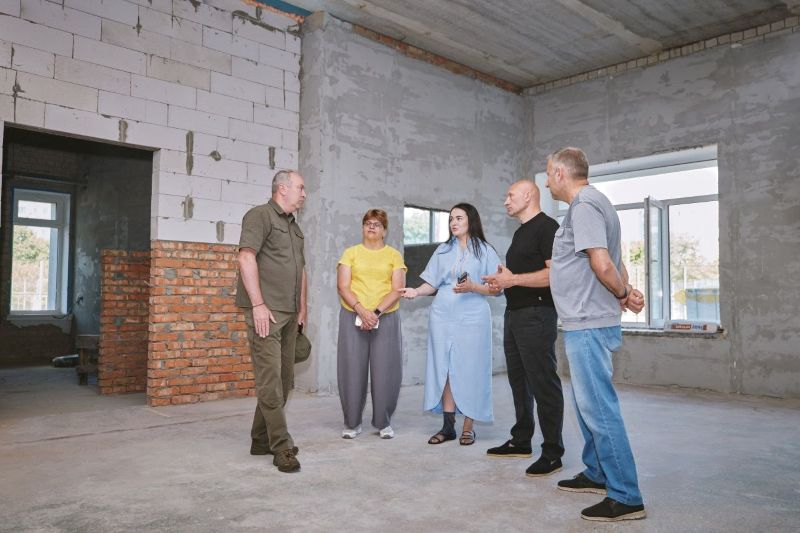 На фото - Підготовка до нового навчального року на Черкащині – в активній фазі