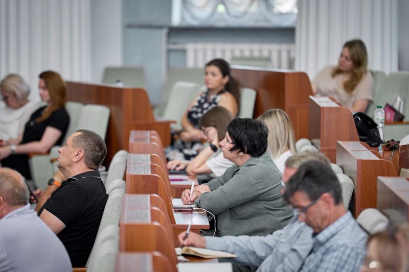 на фото - Громади Черкащини навчали просторового планування 