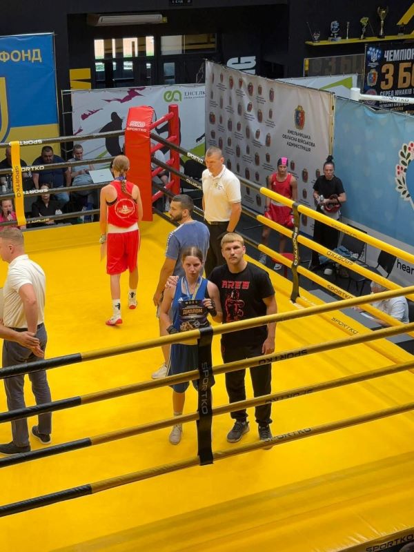 На фото - Черкаські боксери вибороли низку нагород на чемпіонаті України