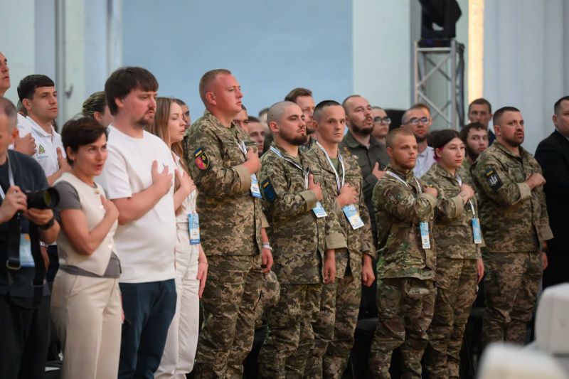 На фото - «За мужність»: захисника із Черкащини відзначили державною нагородою